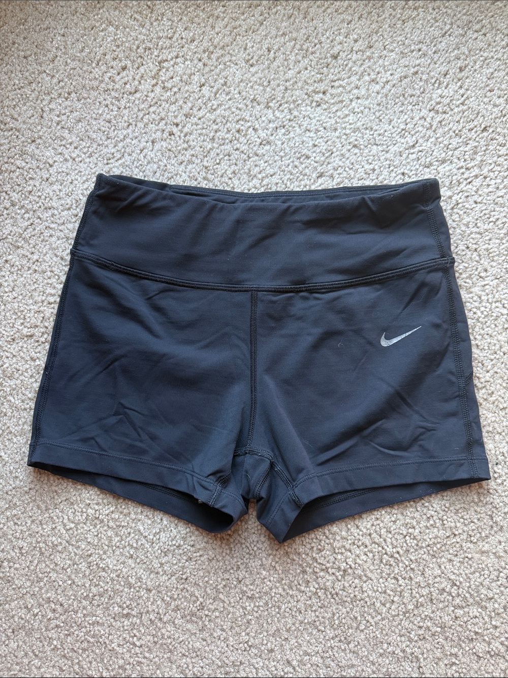 Nike Women's Black High-Rise Bike Shorts Size Medium